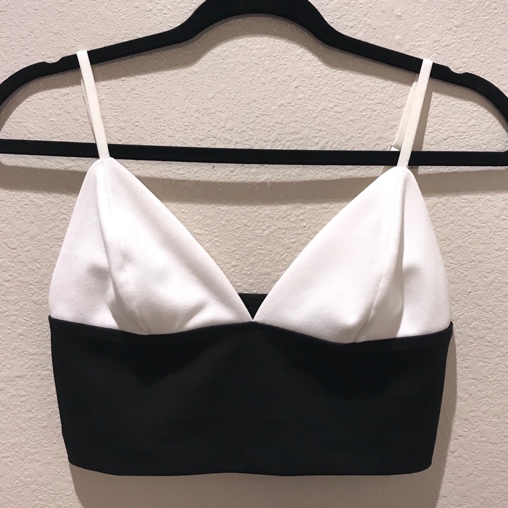 Victoria’s Secret Crop Top SALE 🌺